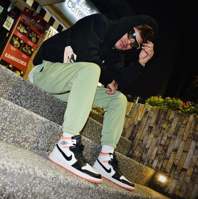 ab6761610000e5eb2af3ae2cbacb9094220a2989