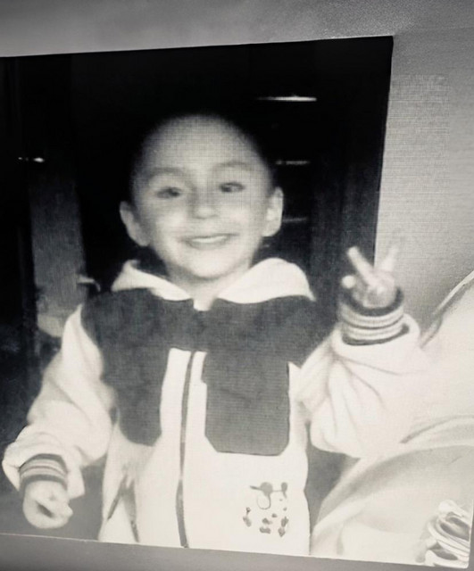 ab6761610000e5ebd4ec56e7753375d9f7f9a59d