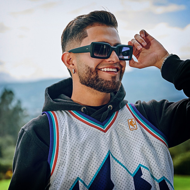 ab67616d0000b27376cc6402f6332cd8c9b5d3d8 (1)